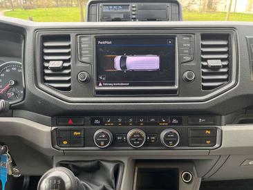 Volkswagen Crafter — photo 15
