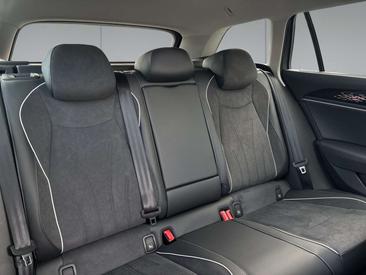 Volkswagen Passat Elegance — photo 4
