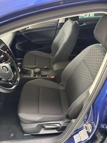 Volkswagen Golf — photo 10