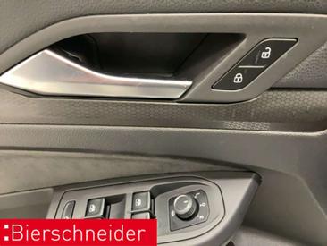Volkswagen Golf GTI — photo 8