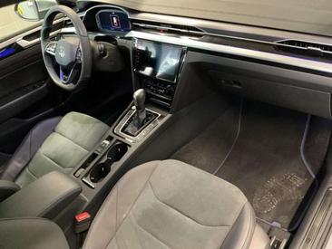 Volkswagen Arteon R — photo 5