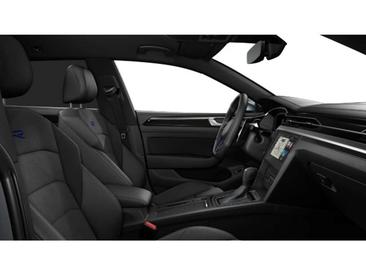 Volkswagen Arteon R — photo 15