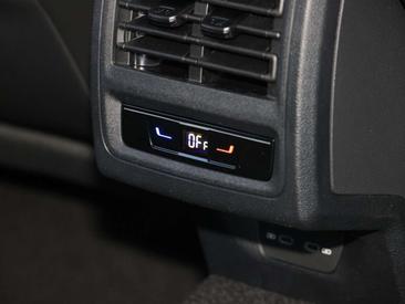 Volkswagen Golf 4Motion R — photo 11