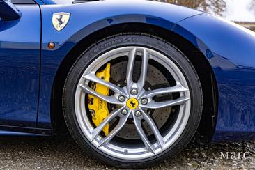 Ferrari 488 GTB — photo 15