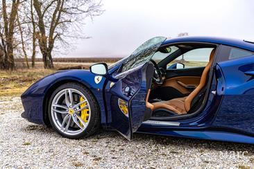Ferrari 488 GTB — photo 23