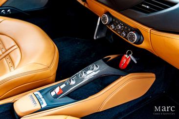 Ferrari 488 GTB — photo 38