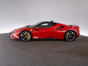 Ferrari SF90 Stradale — photo 3