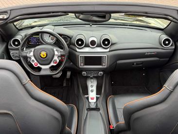 Ferrari California — photo 10