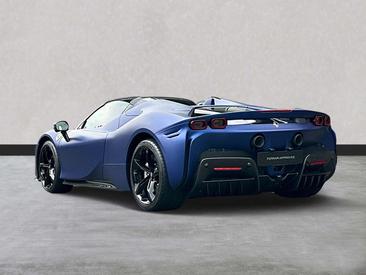 Ferrari SF90 Spider — photo 7