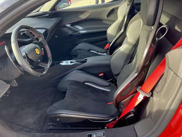 Ferrari SF90 Stradale — photo 10