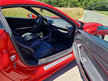 Ferrari 488 GTB — photo 15
