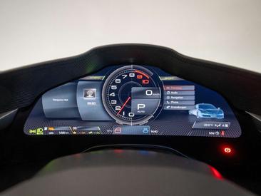 Ferrari SF90 Stradale — photo 36