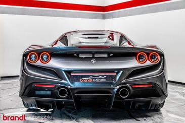 Ferrari F8 Tributo — photo 10