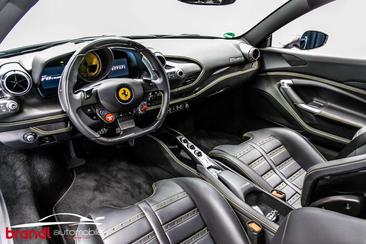 Ferrari F8 Tributo — photo 15