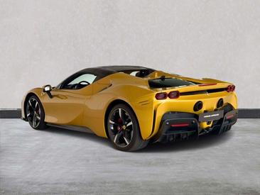 Ferrari SF90 Spider — photo 6