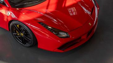 Ferrari 488 — photo 6