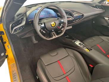 Ferrari SF90 Spider — photo 10