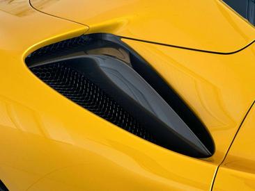 Ferrari SF90 Spider — photo 23