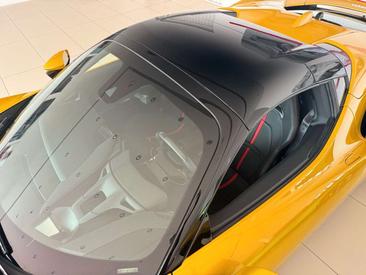 Ferrari SF90 Spider — photo 24