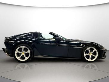 Ferrari 12 Cilindri — photo 4