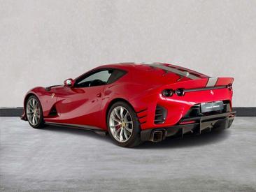 Ferrari 812 Competizione — photo 6
