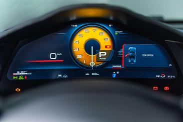 Ferrari 12 Cilindri — photo 11