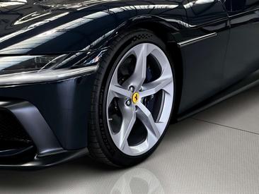Ferrari 12 Cilindri — photo 8