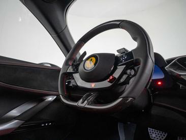 Ferrari SF90 Spider — photo 29