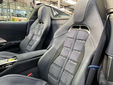 Ferrari 12 Cilindri — photo 14