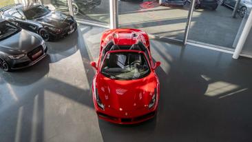 Ferrari 488 — photo 35