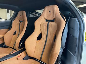 Ferrari F8 Tributo — photo 30
