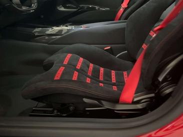 Ferrari 812 Competizione — photo 20