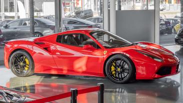 Ferrari 488 — photo 38