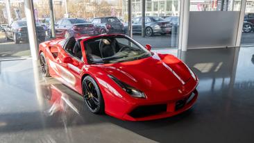 Ferrari 488 — photo 48