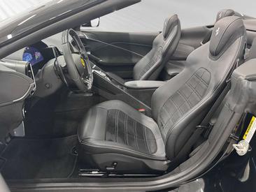 Ferrari Roma — photo 8