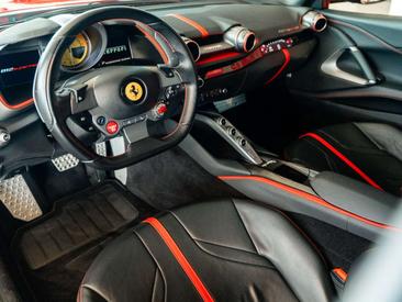 Ferrari 812 Superfast — photo 19