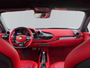 Ferrari F8 Tributo — photo 7