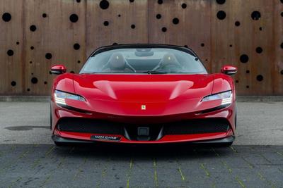 Ferrari SF90 Spider