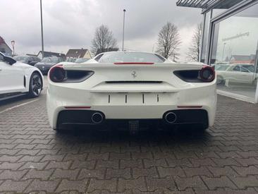 Ferrari 488 GTB — photo 4