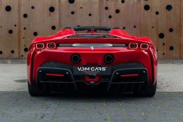 Ferrari SF90 Spider — photo 5
