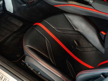 Ferrari 812 Superfast — photo 26