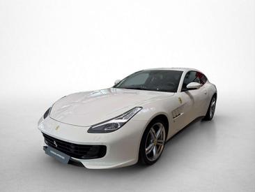 Ferrari GTC4Lusso — photo 7