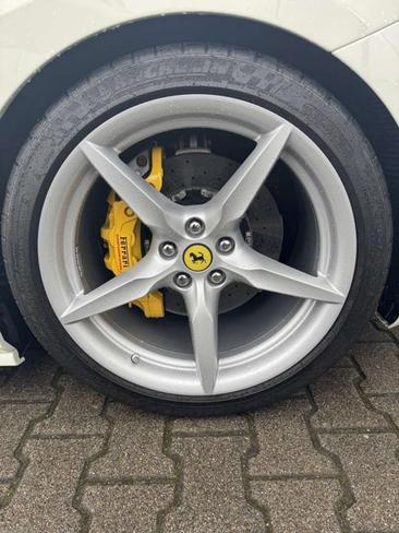 Ferrari 488 GTB — photo 17