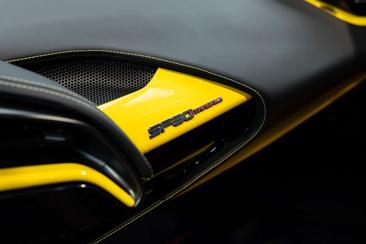 Ferrari SF90 Stradale — photo 14