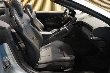 Ferrari Roma — photo 11