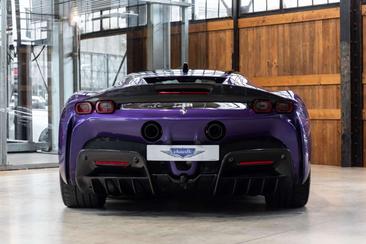 Ferrari SF90 Stradale — photo 21