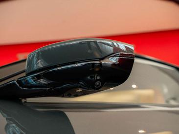 Ferrari 12 Cilindri — photo 11