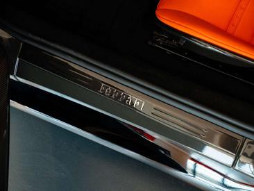 Ferrari 12 Cilindri — photo 13