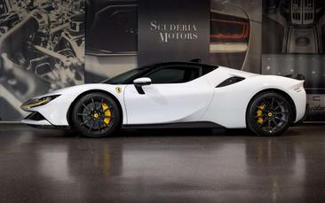 Ferrari SF90 Stradale — photo 2