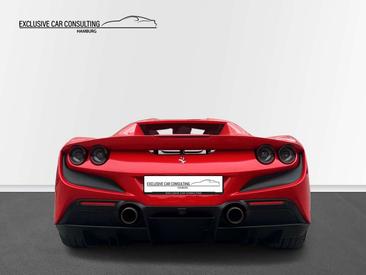 Ferrari F8 Spider — photo 5